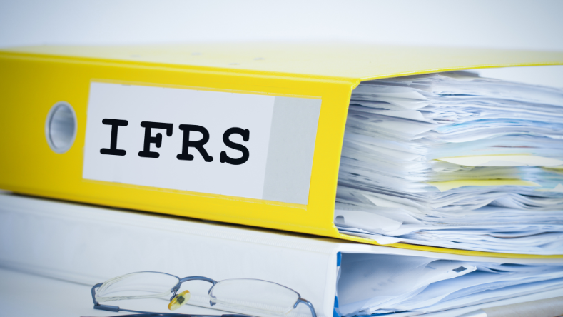 Thách thức của việc áp dụng IFRS:  Hiểu biết, sự thay đổi liên tục,...